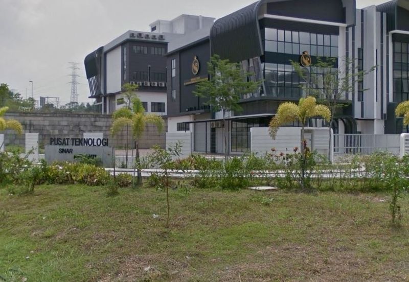 Full Renovate Business Factory @ Sinar Meranti Puchong, 3 Storey Semi D Factory with Cargo Lift