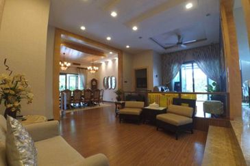 Fully Renovate | Bungalow Perdana Lakeview East Cyberjaya, 9472sq feet