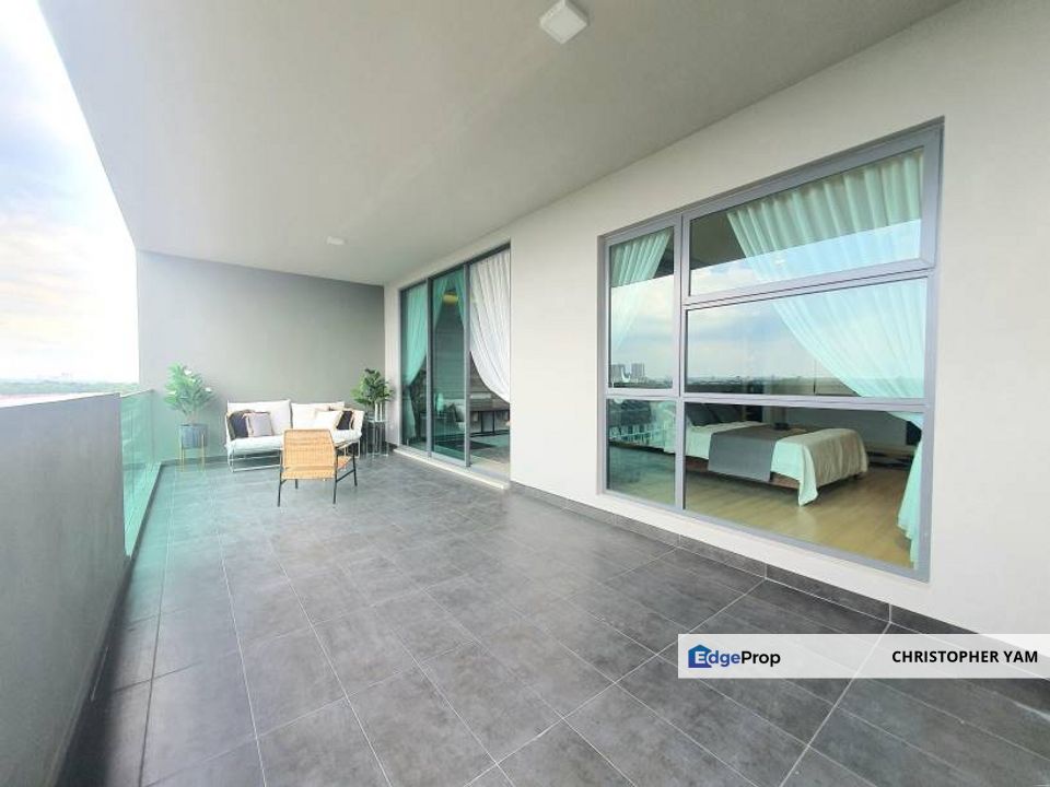 [ NICE VIEW ] Puchong 2000 sq feet Lake View Condo, 5 rooms, Selangor, Puchong