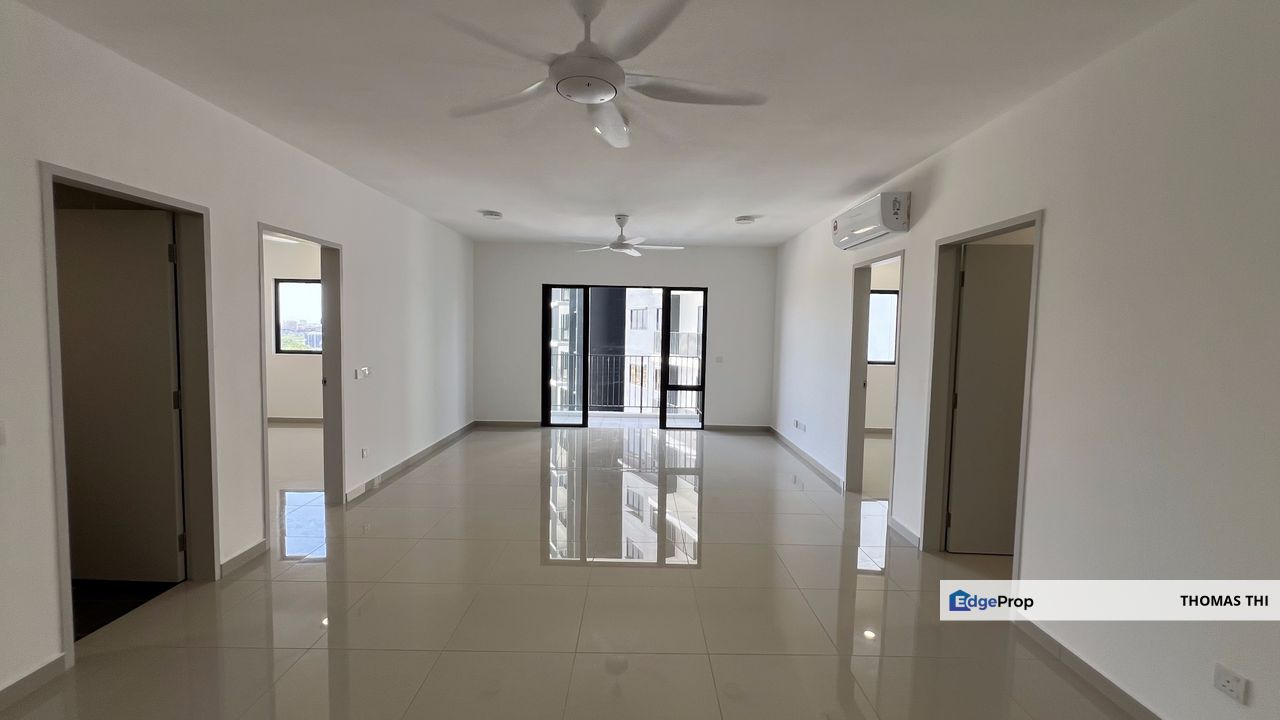 Setia Alam Huni D' Eco Ardence Service Residence Partial Furnished unit for Sale, Selangor, Setia Alam/Alam Nusantara