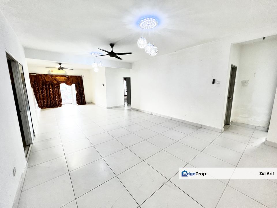 (Built up 1,878sqft ) CORNER UNIT D'Pines Condominium , Selangor, Ampang