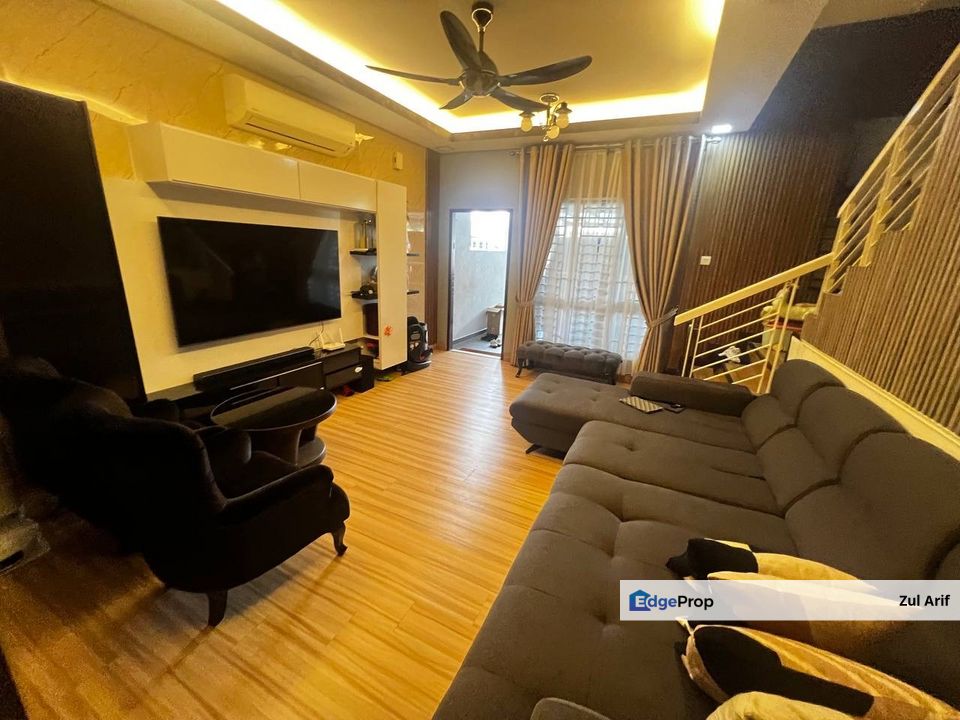 Taman Desiran Bayu Puchong, 2 Storey House For Sale, Renovated, Selangor, Puchong