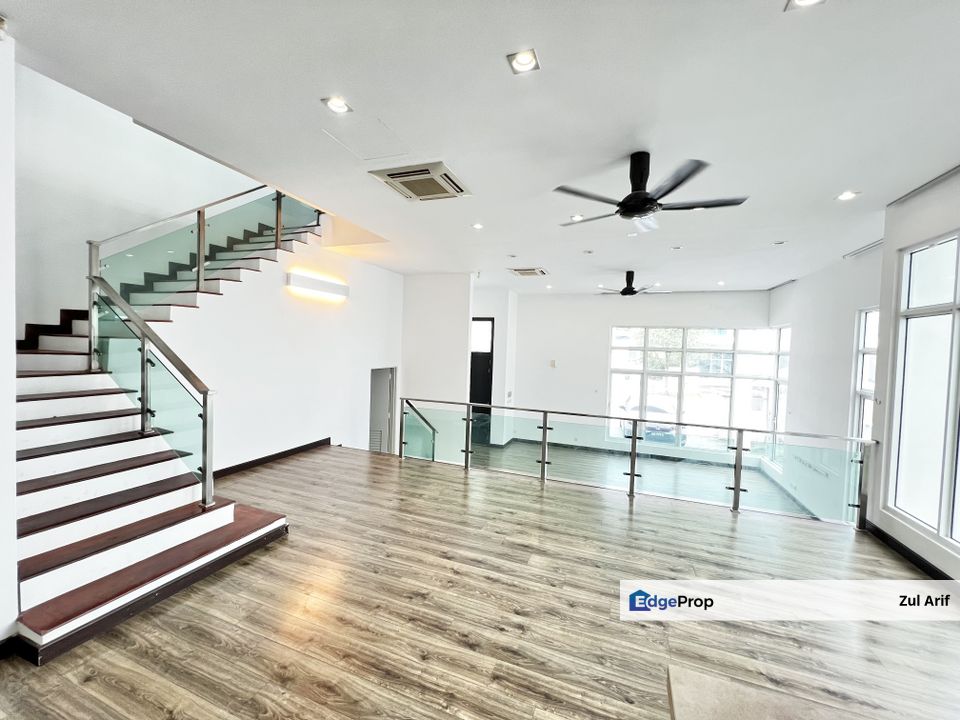 Garden Residences Cyberjaya, 3 Storey Semi D House For Sale, Good Condition, Selangor, Cyberjaya