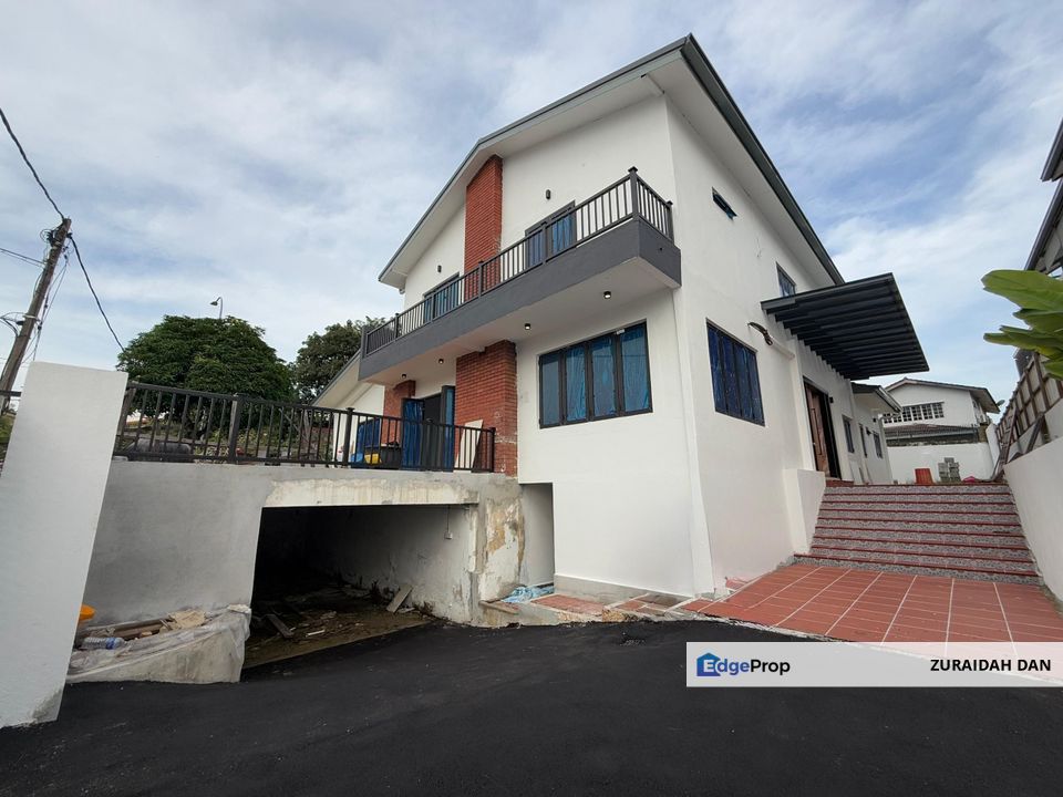 NEWLY RENOVATED! 2 Storey Bungalow Corner Lot @ SS1, Kampung Tunku, Petaling Jaya, Selangor, Petaling Jaya