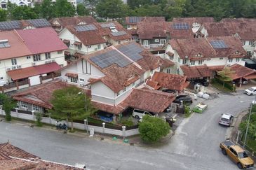 Bandar Tun Hussein Onn