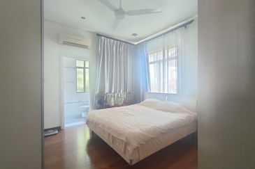 Changkat Kiara Surya