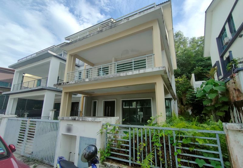 Bandar Mahkota Cheras