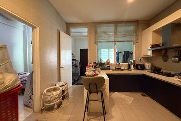 Bandar Tun Hussein Onn