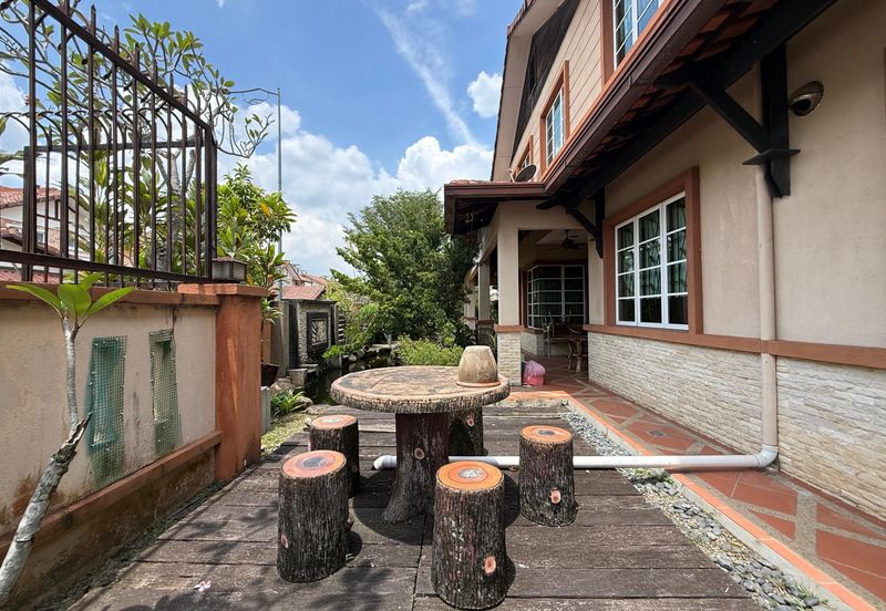 Bandar Tun Hussein Onn