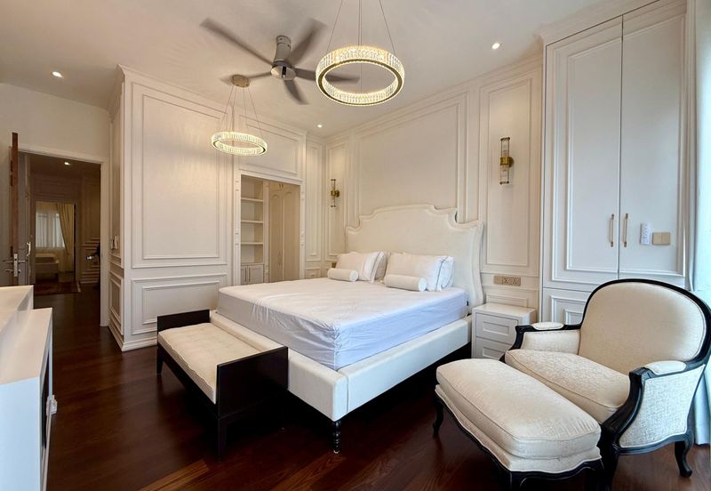 BEAUTIFUL ID! FULLY FURNISHED! Lower Unit Duplex Townhouse @ Serene Mont Kiara, KL