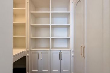 BEAUTIFUL ID! FULLY FURNISHED! Lower Unit Duplex Townhouse @ Serene Mont Kiara, KL