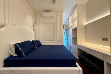 BEAUTIFUL ID! FULLY FURNISHED! Lower Unit Duplex Townhouse @ Serene Mont Kiara, KL