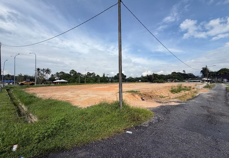 Tanah Pertanian Beranang Tengah