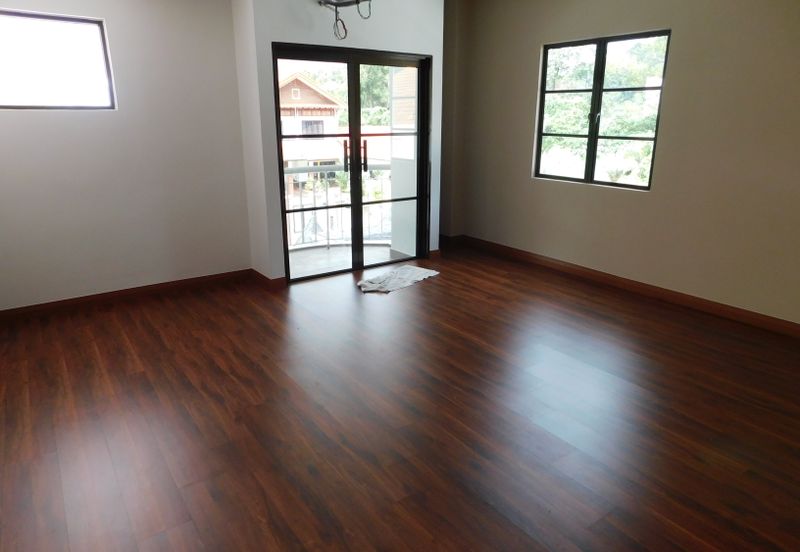 Jalan Bukit Antarabangsa 