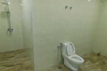 Jalan Bukit Antarabangsa 