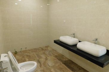 Jalan Bukit Antarabangsa 