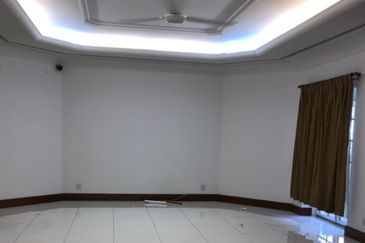 Jalan Lingkungan U Thant 