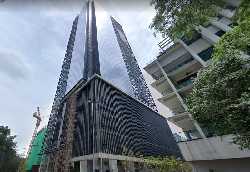 Plaza Conlay, Jalan Conlay