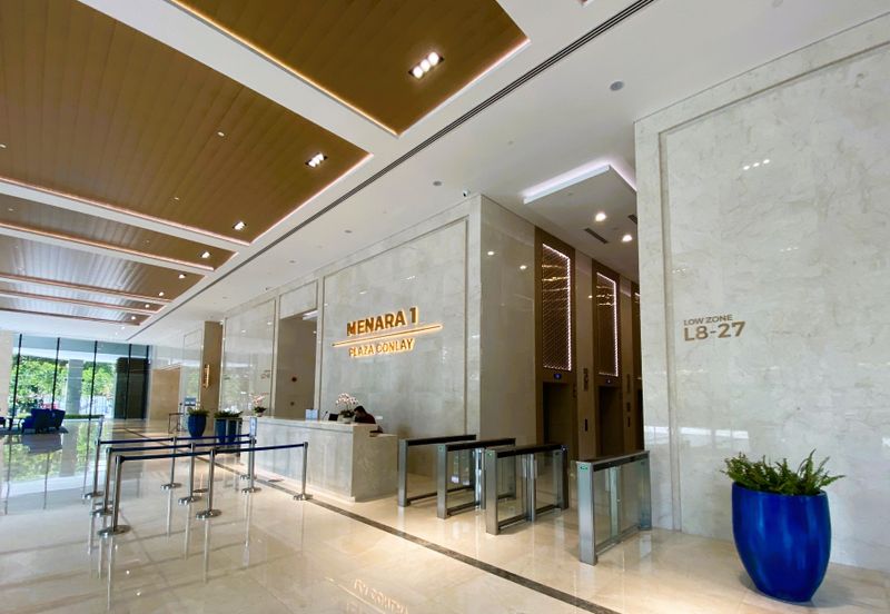 Plaza Conlay, Jalan Conlay