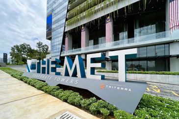 The MET Corporate Towers