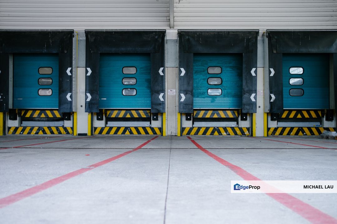 Puncak Alam Warehouse, Kapar, Selangor, Bandar Puncak Alam