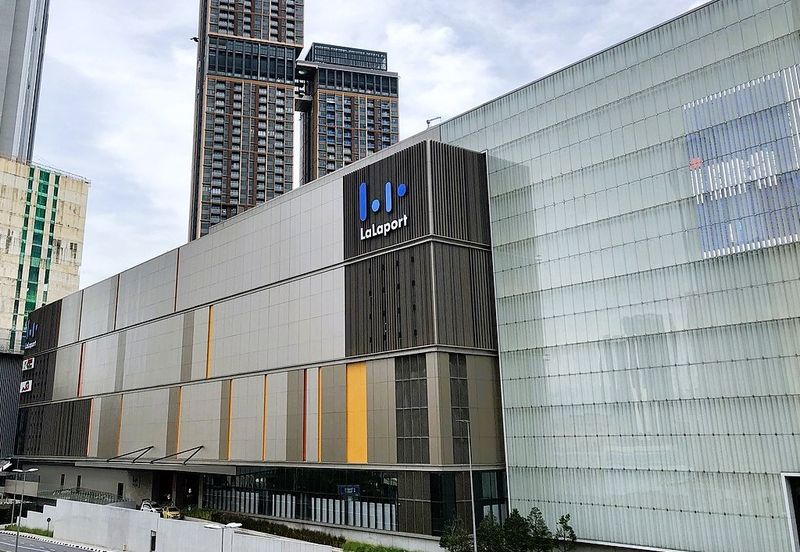 Menara EcoWorld (The Stride Strata Office @ BBCC)