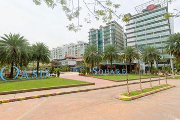Qasis Square, Ara Damansara