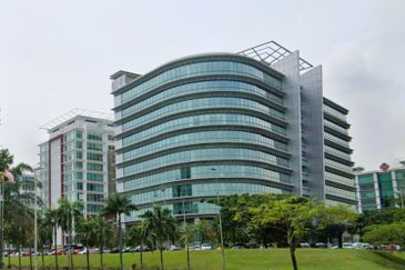 Qasis Square, Ara Damansara