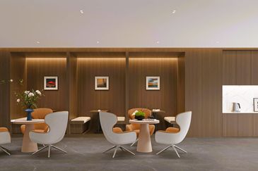 Plaza Conlay, Jalan Conlay