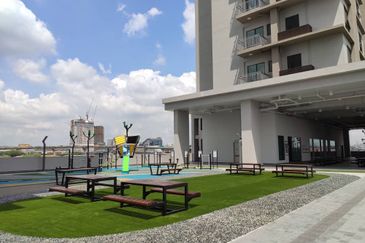 The Grand Subang SS 13