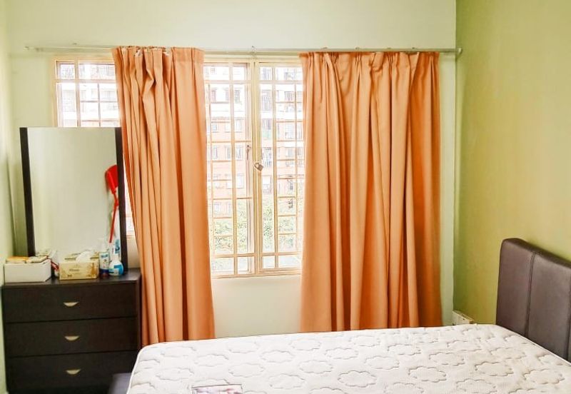 Kenanga Apartment, Puchong