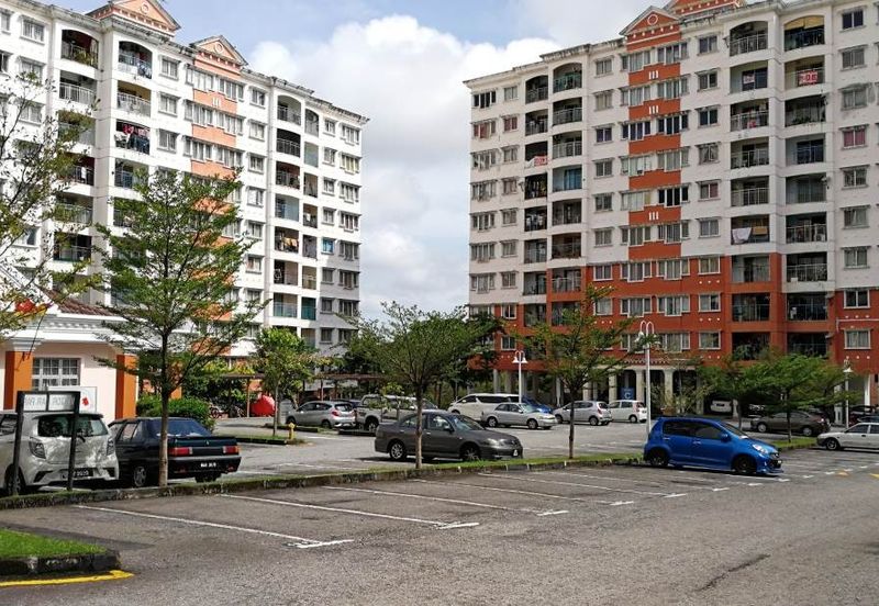 Kenanga Apartment, Puchong