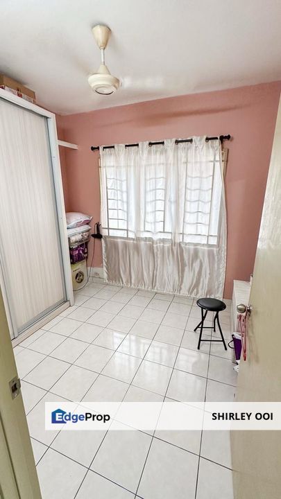 Owner well-kept unit - Kenanga Apartment freehold for sales at Taman Wawasan, Puchong, Selangor, Puchong