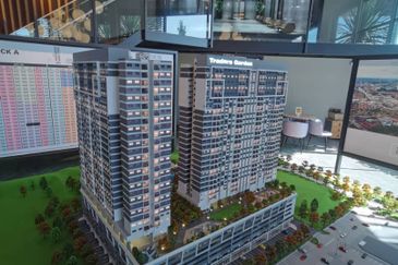 Strategic Located Service Residence In Cheras