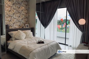 Taman Tasik Semenyih (Lake Residence)