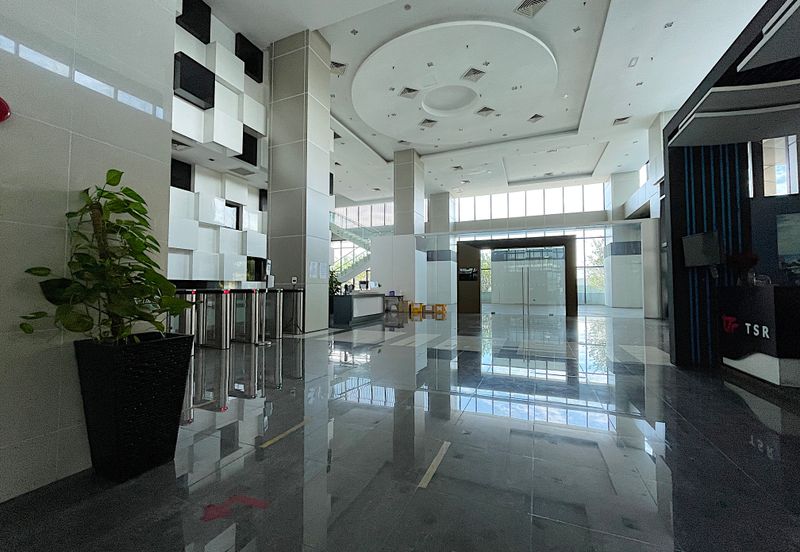 Menara TSR - PJ Mutiara Damansara Ground Floor Decorated Showroom/Office