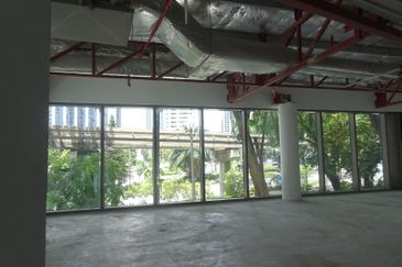 Menara AIA Sentral (formerly Menara Standard Chartered)