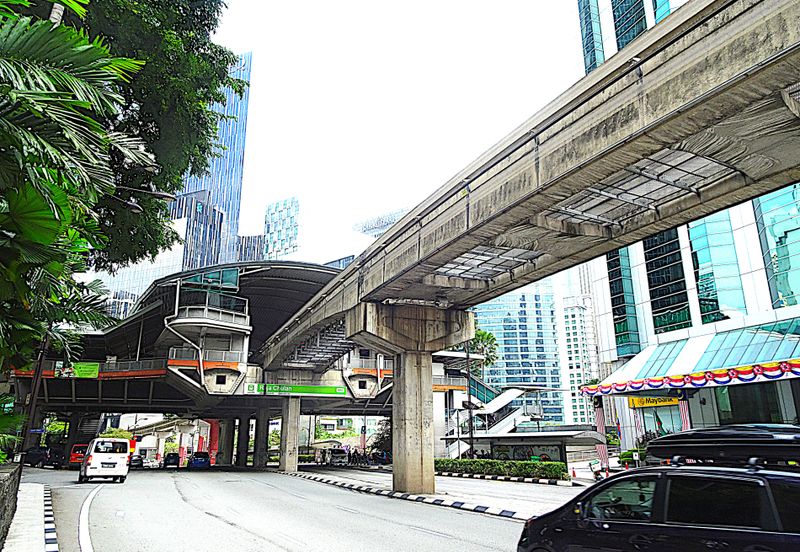 Menara AIA Sentral (formerly Menara Standard Chartered)