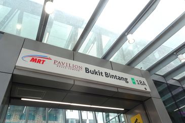 Menara AIA Sentral (formerly Menara Standard Chartered)