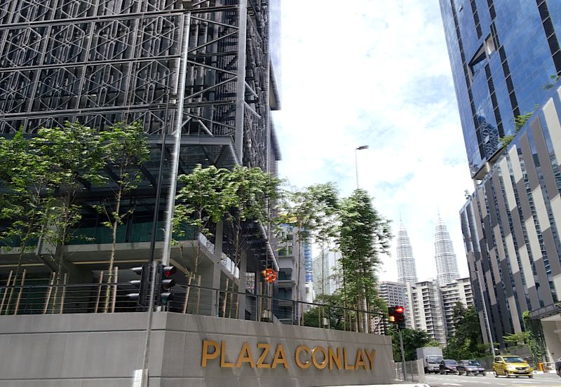 Plaza Conlay, Jalan Conlay