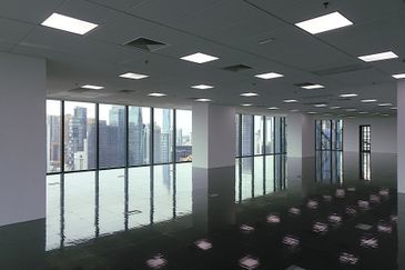 Plaza Conlay, Jalan Conlay