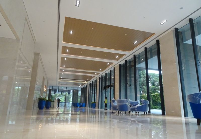 Plaza Conlay, Jalan Conlay