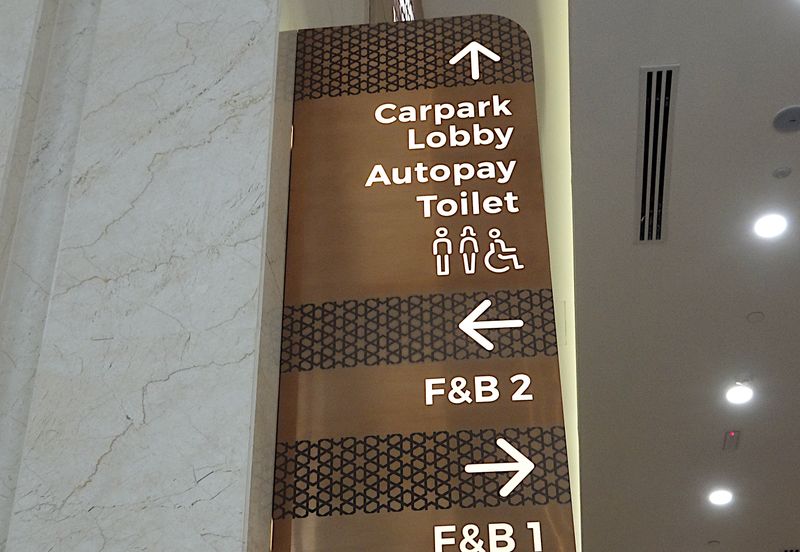 Plaza Conlay, Jalan Conlay