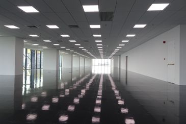 Plaza Conlay, Jalan Conlay