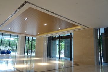 Plaza Conlay, Jalan Conlay