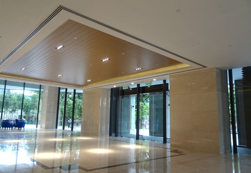 Plaza Conlay, Jalan Conlay