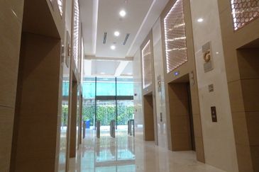 Plaza Conlay, Jalan Conlay