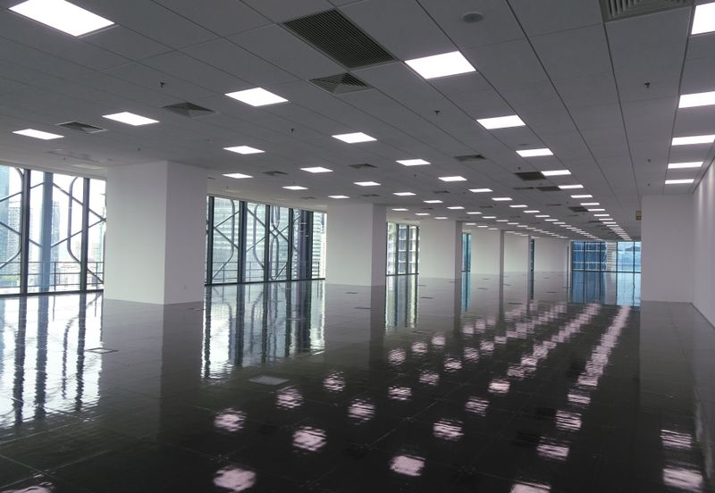 Plaza Conlay, Jalan Conlay