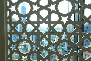 Plaza Conlay, Jalan Conlay