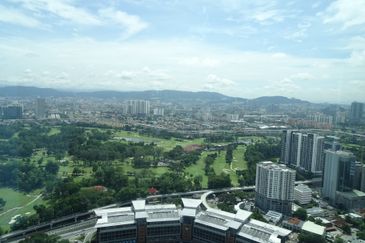 Plaza Conlay, Jalan Conlay